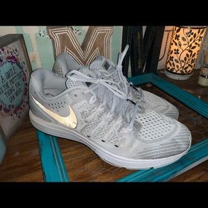 Nike men’s size 14